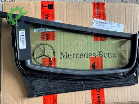 Mercedes-Benz EQB Sağ Arka Kelebek Camı çıkma parça