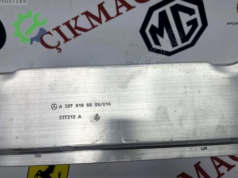 Mercedes-Benz EQS Arka Tampon Demiri A2976106000-010 çıkma parça