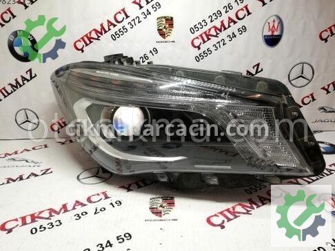 Mercedes-Benz CLA Sağ Ön Far çıkma parça