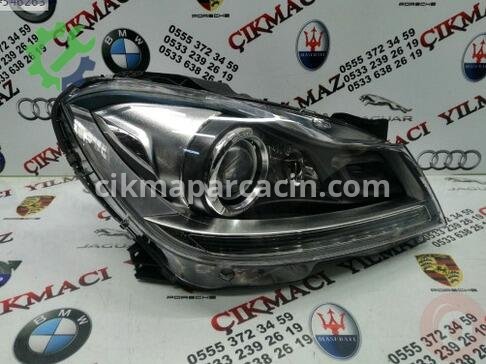 Mercedes-Benz C Serisi LED Far çıkma parça