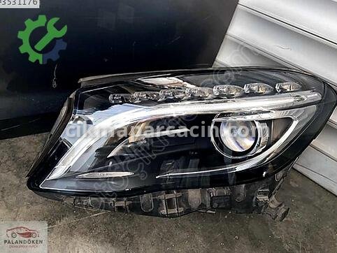 Mercedes-Benz GLA Sağ Ön Far çıkma parça