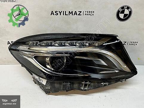 Mercedes-Benz GLA Sağ Ön Far çıkma parça