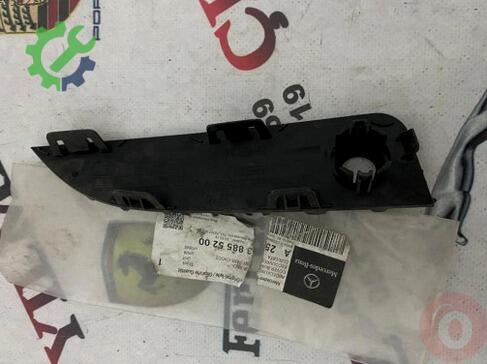 Mercedes-Benz G Serisi Sis Kapağı W2538855200 çıkma parça