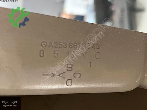 Mercedes-Benz GLC Sağ Ön Çamurluk A2538810243 çıkma parça