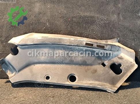 Mercedes-Benz GLK Cam Önü Izgarası çıkma parça