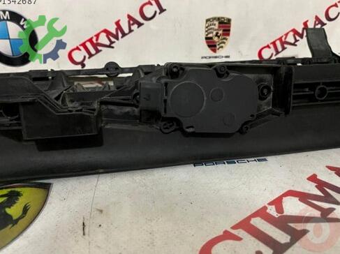 Mercedes-Benz E Serisi Fan Paneli A2135002900 çıkma parça