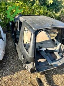 Mercedes-Benz ML Orijinal Çıkma Sol Arka Çamurluk