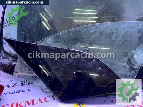 Mercedes-Benz ML Sağ Arka Kelebek Camı çıkma parça