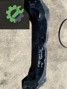 MERCEDES ML400-320 ÖN PANEL ÜST SACI