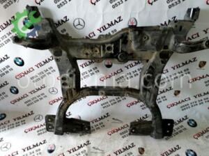 Mercedes motor alt traversi w176 w246 w117 çıkma yedek parça