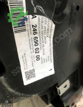 Mercedes-Benz C Serisi Ön Davlumbaz A2466900200 çıkma parça