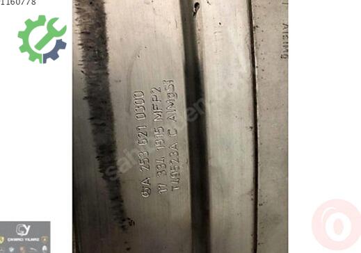 Mercedes-Benz E Serisi Ön Panel çıkma parça