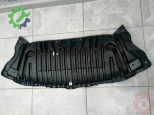 Mercedes ön tampon alt kapak muhafaza e class w212