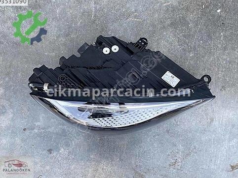 Mercedes-Benz S Serisi Sağ Ön Far A2239069203 çıkma parça