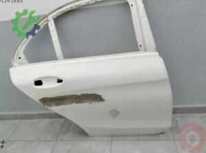 Mercedes sağ arka kapı c class w205 çıkma yedek parça
