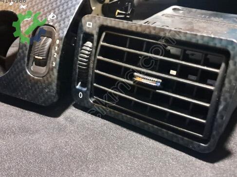 Mercedes-Benz SLK Havalandırma Izgaraları çıkma parça