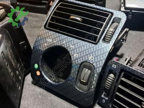 Mercedes-Benz SLK Havalandırma Izgaraları çıkma parça