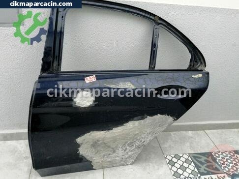 Mercedes-Benz C Serisi Sol Arka Kapı çıkma parça