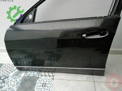 Mercedes-Benz E Serisi Sol Ön Kapı çıkma parça