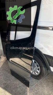 Mercedes-Benz Sprinter Sol Ön Kapı çıkma parça