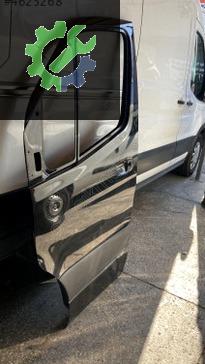 Mercedes-Benz Sprinter Sol Ön Kapı çıkma parça