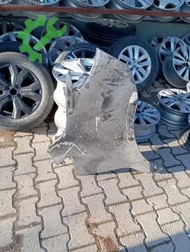 Mercedes-Benz Sprinter Sağ Ön Çamurluk çıkma parça