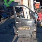 Mercedes Sprinter sağ ön kapı