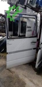 Mercedes-Benz Sprinter Sağ Kapı Çıkma