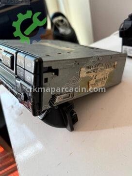 Mercedes-Benz G Serisi Teyp çıkma parça