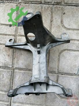 Mercedes-Benz C Serisi Radyatör A2740981439 çıkma parça