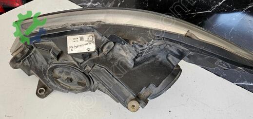 Mercedes-Benz Vito Sağ Ön Far çıkma parça