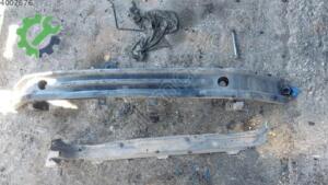 Mercedes-Benz Vito Arka Tampon Demiri Çıkma