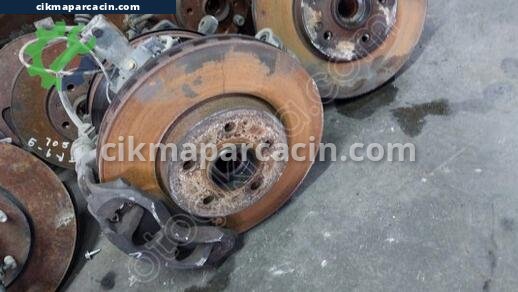 Mercedes-Benz Vito Sağ Taşıyıcı çıkma parça