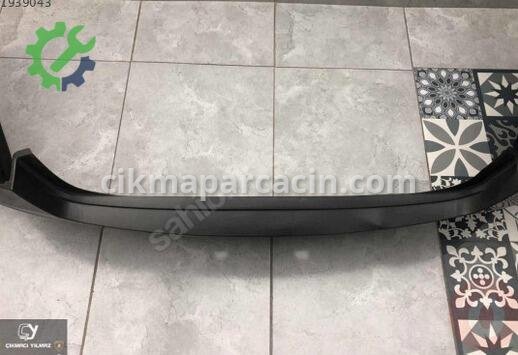 Mercedes-Benz CLA Arka Tampon çıkma parça