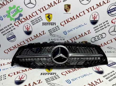 Mercedes-Benz CLA Ön Panjur çıkma parça