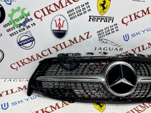 Mercedes-Benz CLA Ön Panjur A1188850001 çıkma parça