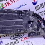 Mercedes w118 cla ön tampon alt yarasa kapak alt muhafaza
