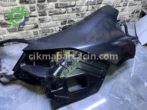 Mercedes-Benz CLA Sağ Arka Çamurluk A1186372400 çıkma parça