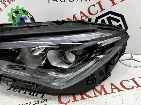Mercedes-Benz CLA Sol Ön Far çıkma parça
