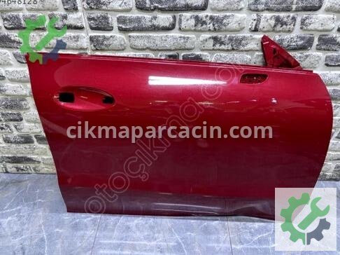 Mercedes-Benz CLA Sağ Ön Kapı A1187220800 çıkma parça