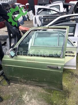 Mercedes-Benz 200 Sol Ön Kapı Camı çıkma parça