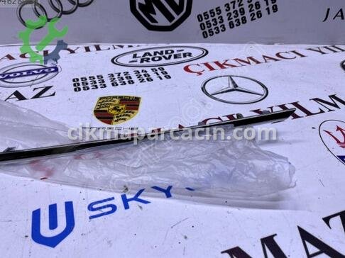 Mercedes-Benz GLE Ön Panjur A1668801085 çıkma parça