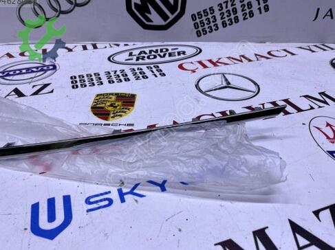 Mercedes-Benz GLE Ön Panjur A1668801085 çıkma parça