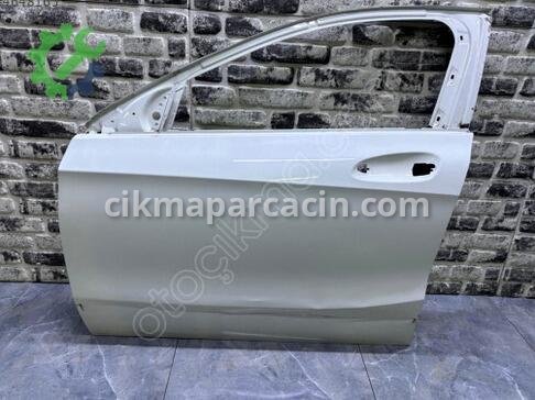 Mercedes-Benz A Serisi Sol Ön Kapı A1767220110 çıkma parça