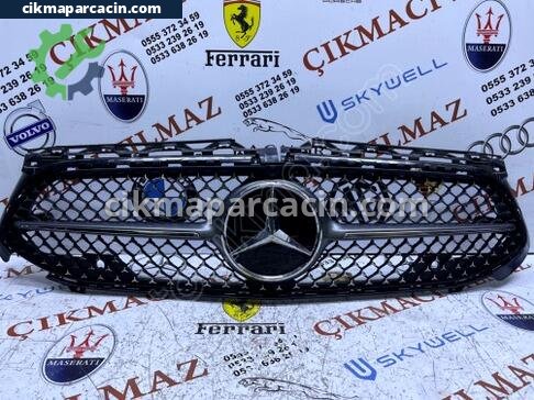 Mercedes-Benz A Serisi Ön Panjur çıkma parça