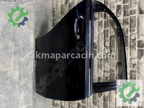Mercedes-Benz A Serisi Sağ Arka Kapı A1777321000 çıkma parça