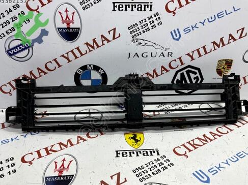 Mercedes-Benz A Serisi Ön Panjur çıkma parça