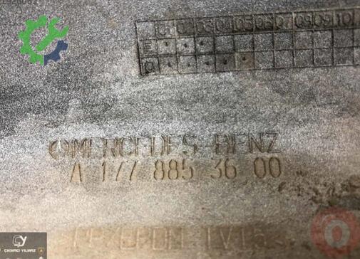 Mercedes-Benz A Serisi Ön Tampon A1778853600 çıkma parça