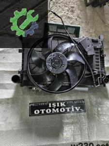 mercedes w203 intercooler radyatör su klima fan çıkma orjinal