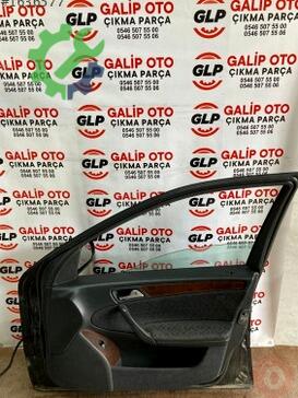 Mercedes-Benz C Serisi Cam Düğmesi çıkma parça